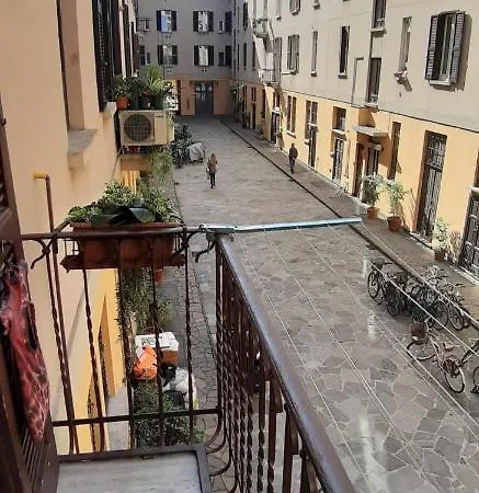 New Apartment In Downtown Close To Duomo Milan Exterior photo