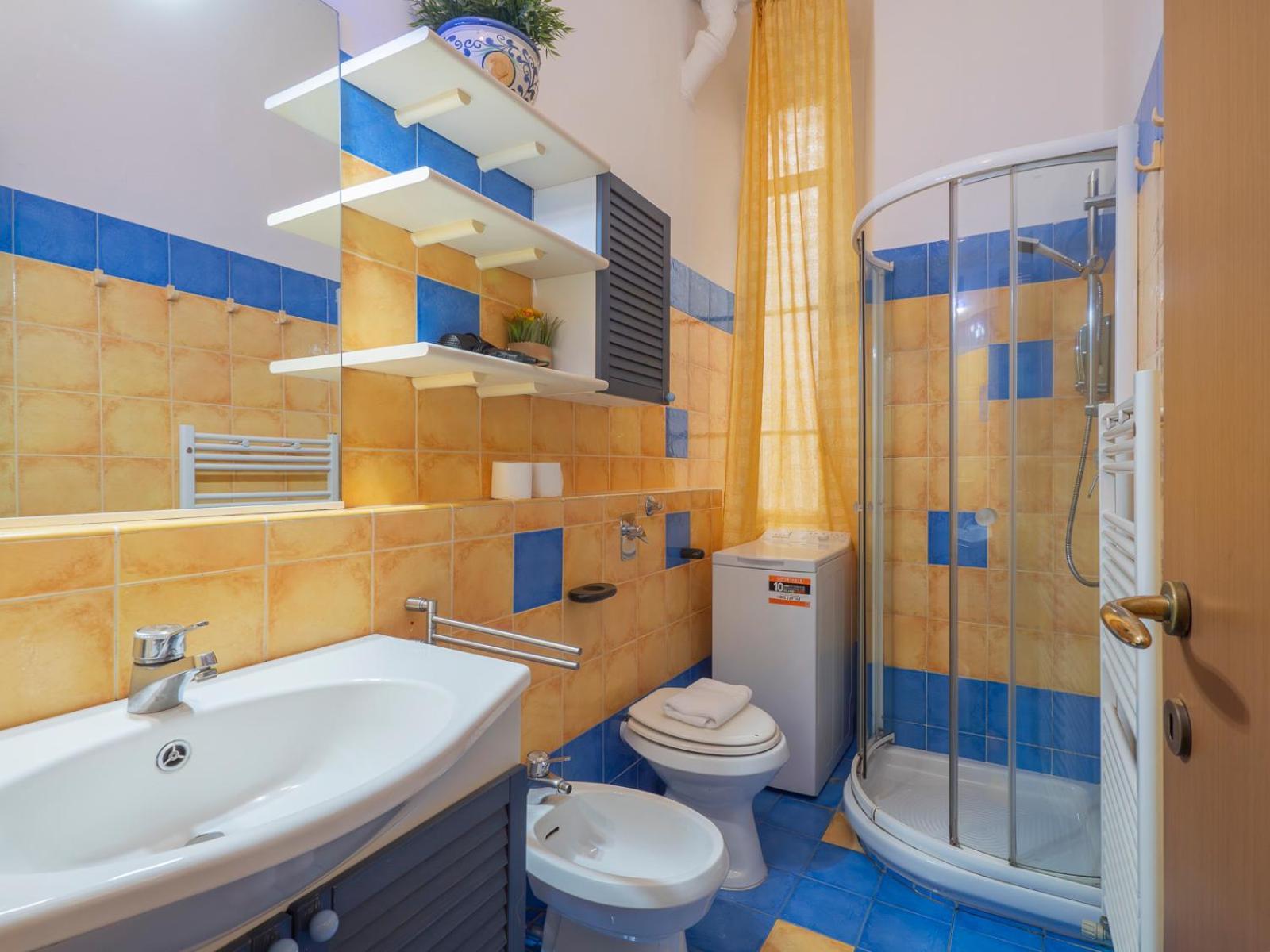New In Downtown Close To Duomo Apartamento *